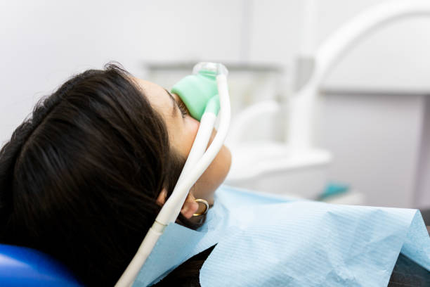 Best Tooth Extraction  in Desert Edge, CA